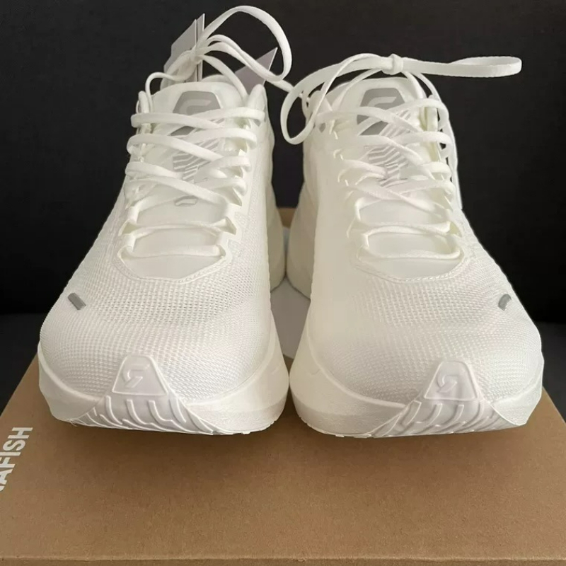 DYNAFISH Training Shoes For Me - Women'S Shoes Vs Men'S 评论和价格
