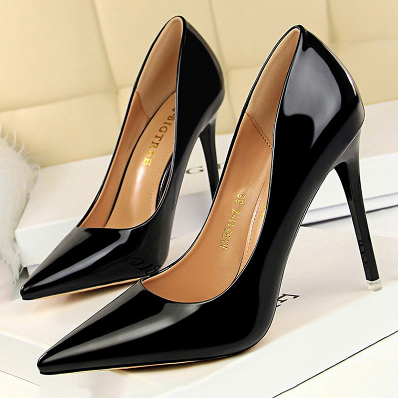BIGTREE Shoes Woman Pumps Pate - Patent Leather Pump 评论和价格