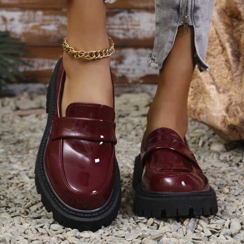 Patent Leather Med Heel Loafer - Patent Leather Pump 评论和价格